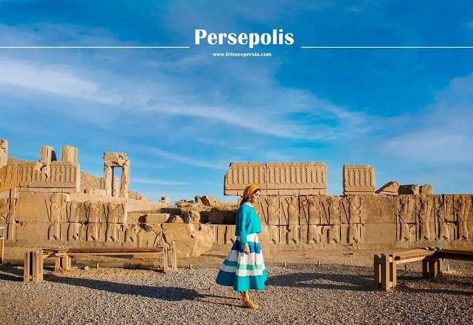 travelers-in-Persepolis-shiraz-iran