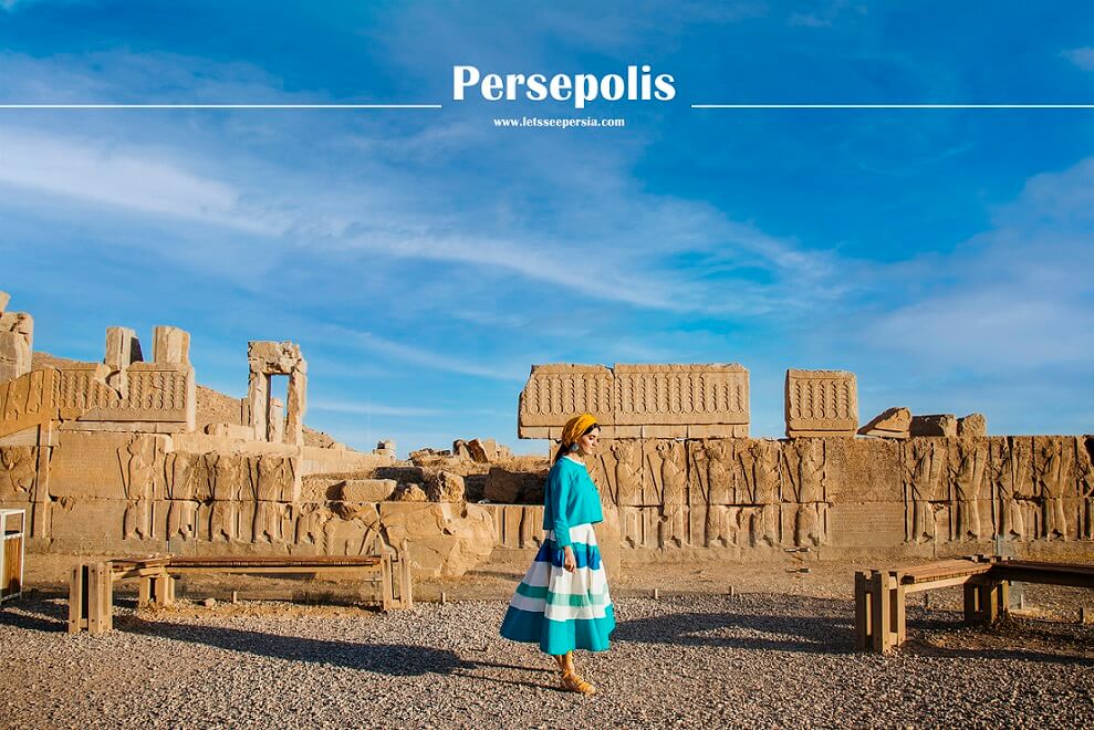 travelers-in-Persepolis-shiraz-iran