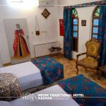 twin room of negin traditional hotel kashan