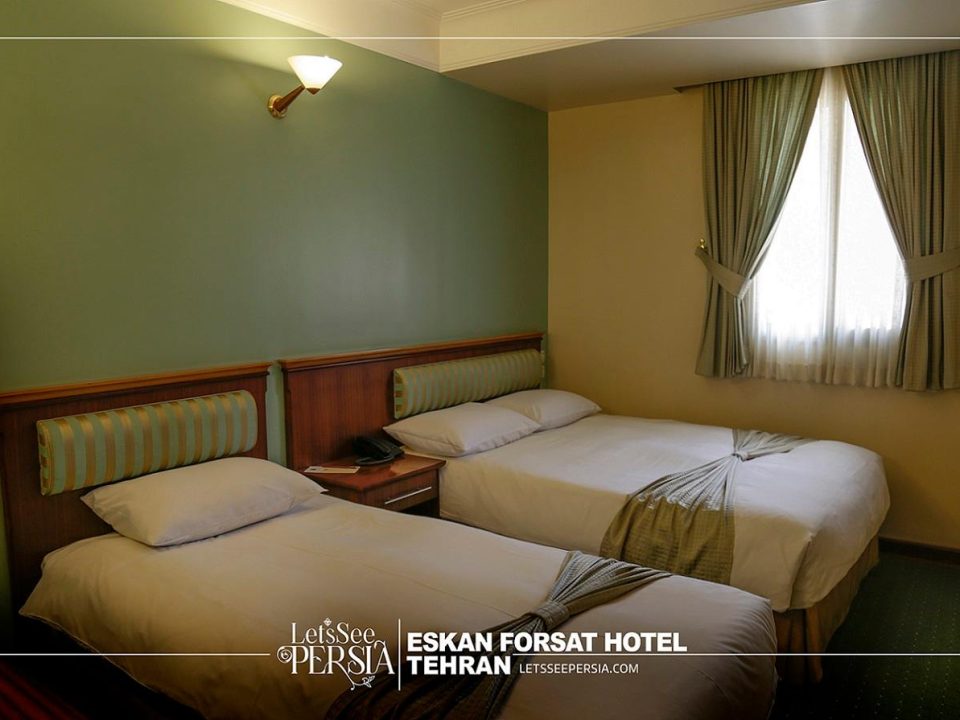 suite room of eskan forsat hotel tehran