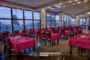 restaurant of negarestan hotel kashan