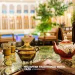 Mozaffar Traditional Hotel Yazd _ tea in yard