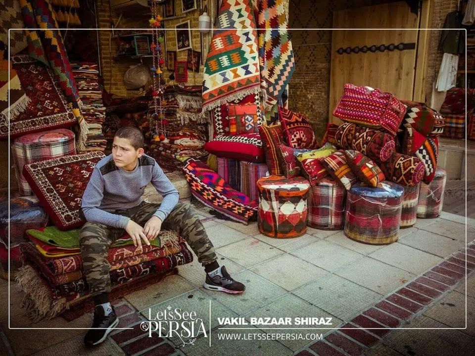 Vakil Bazaar shiraz _ traditional handicraft store