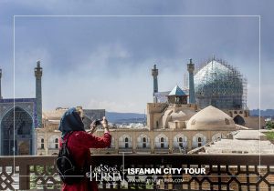 Isfahan City Tour _ travelers in Isfahan, Iran