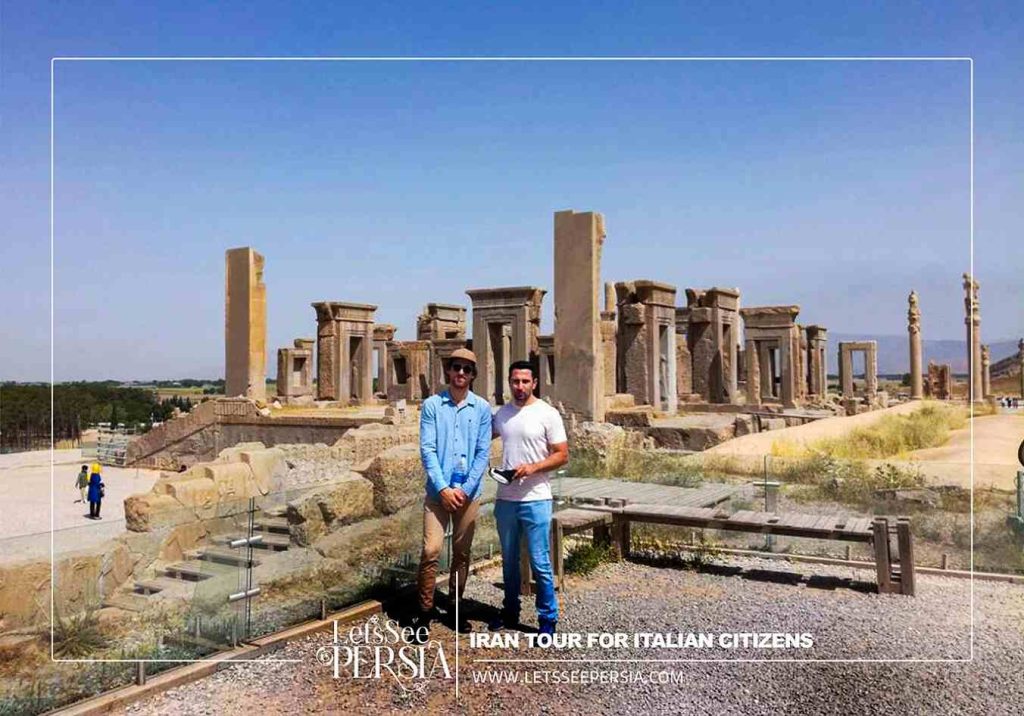 iran tour for italian citizens-italian travelers in persepolis