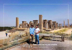 iran tour for italian citizens-italian travelers in persepolis