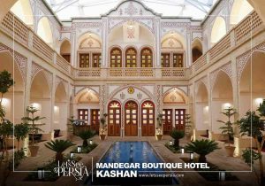 inner yard of mandegar boutique hotel kashan