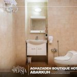 bathroom of aghazadeh boutique hotel abarkuh