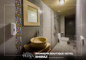 bathroom of iranmehr boutique hotel shiraz