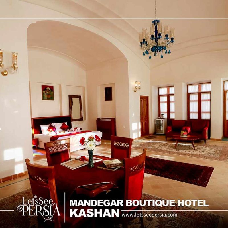 double room services of mandegar boutique hotel kashan