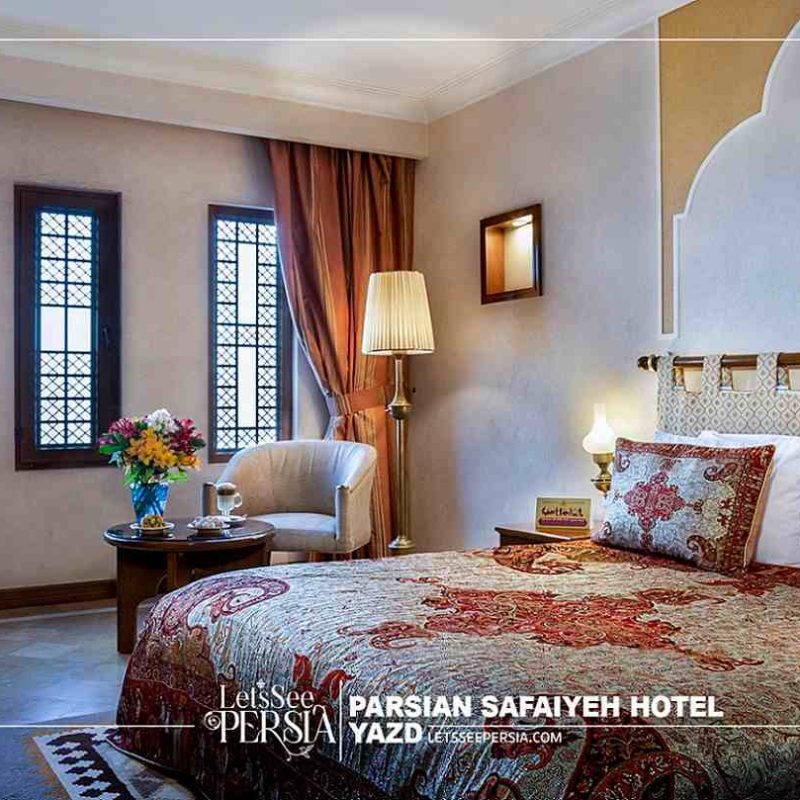 double room of parsian safaiyeh hotel yazd